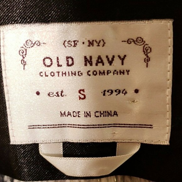 Old Navy Aztec Print Scoop Neck sweater - Picture 6 of 7